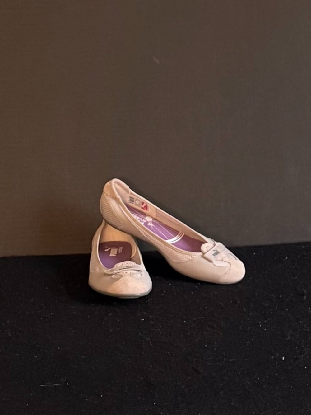 Vintage Puma Women’s ‘Zandy’ Light Gray Ballet Flats Size 5
